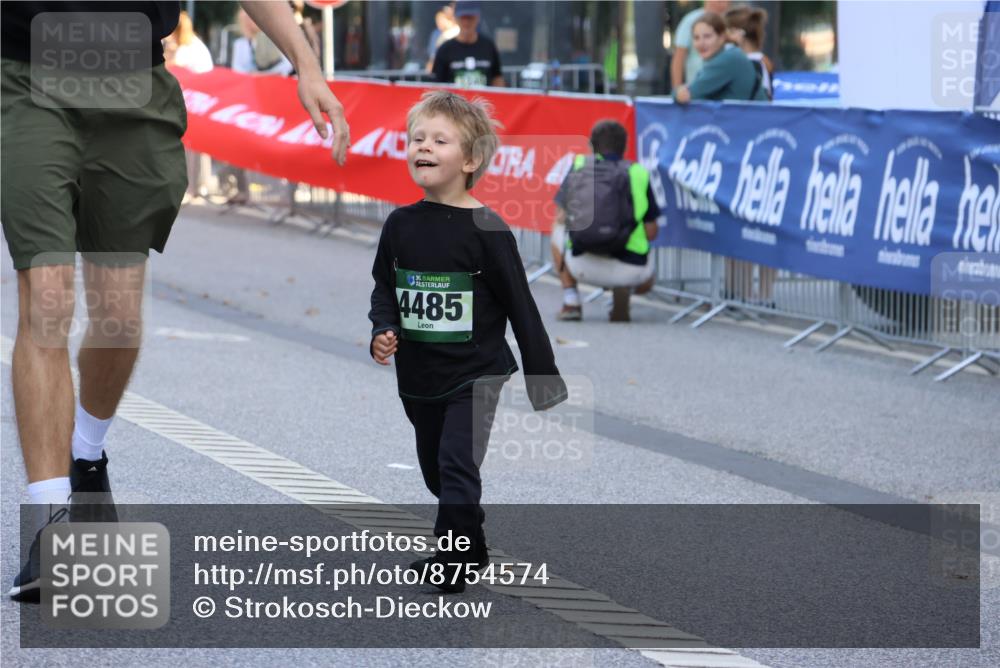 07.09.2025 - BARMER Alsterlauf Strokosch-Dieckow http://msf.ph/oto/8754574 07.09.2025 10:54:15 Ziel  meine-sportfotos.de