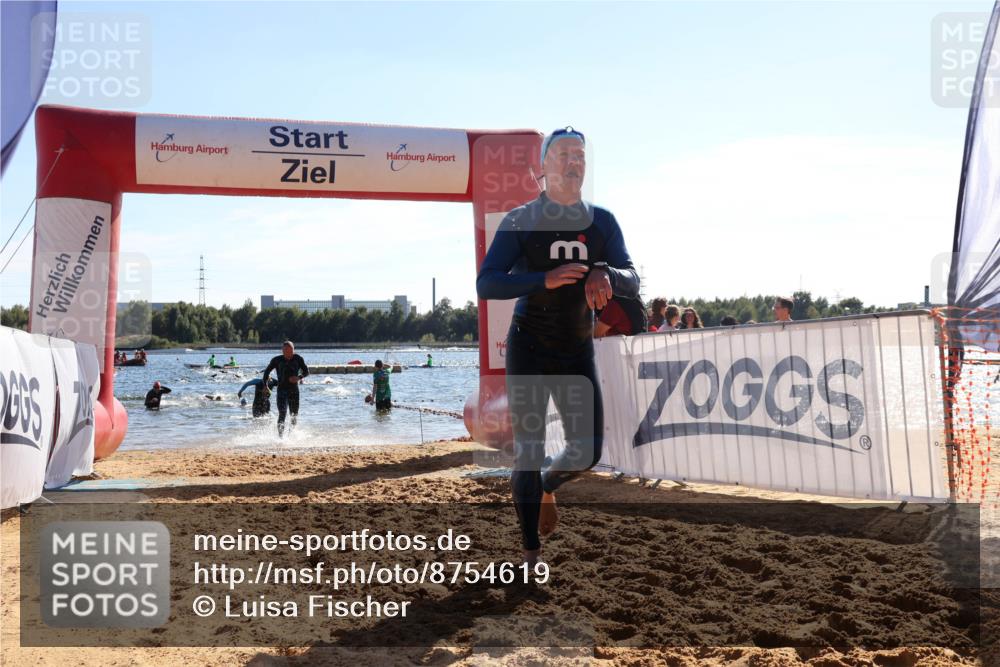 07.09.2025 - 19. Norderstedt Triathlon Luisa Fischer http://msf.ph/oto/8754619 07.09.2025 15:40:18 Schwimmen 1551, 1553, 1577, 1587, 1589, 1630 meine-sportfotos.de