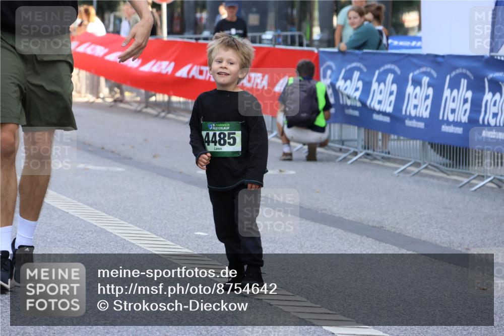 07.09.2025 - BARMER Alsterlauf Strokosch-Dieckow http://msf.ph/oto/8754642 07.09.2025 10:54:15 Ziel  meine-sportfotos.de