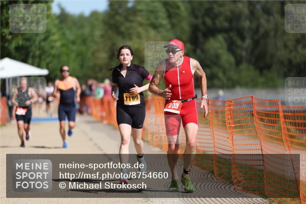 07.09.2025 - 19. Norderstedt Triathlon Michael Strokosch http://msf.ph/oto/8754660 07.09.2025 12:02:30 Laufen 203, 1159, 1340, 1365 meine-sportfotos.de