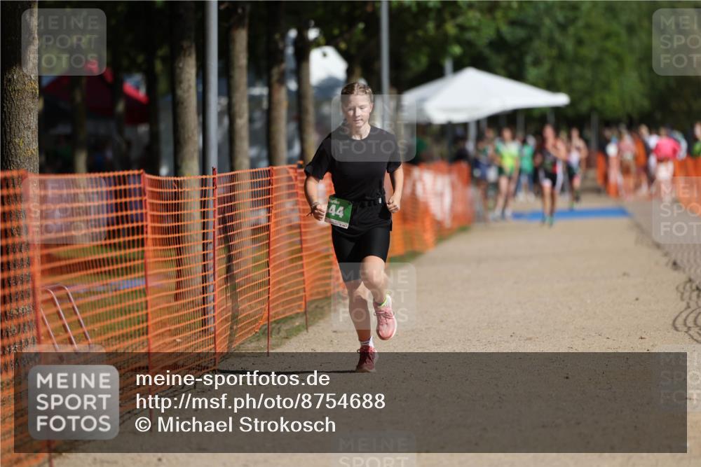 07.09.2025 - 19. Norderstedt Triathlon Michael Strokosch http://msf.ph/oto/8754688 07.09.2025 10:59:33 Laufen 132, 644 meine-sportfotos.de