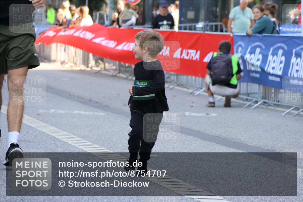 07.09.2025 - BARMER Alsterlauf Strokosch-Dieckow http://msf.ph/oto/8754707 07.09.2025 10:54:14 Ziel  meine-sportfotos.de