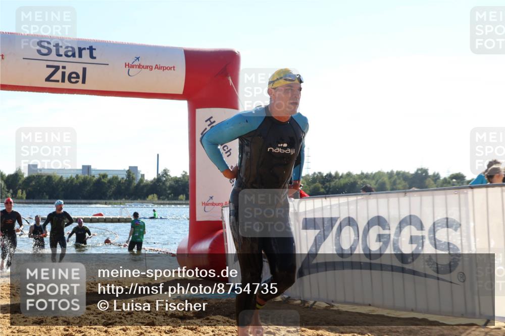 07.09.2025 - 19. Norderstedt Triathlon Luisa Fischer http://msf.ph/oto/8754735 07.09.2025 15:40:27 Schwimmen 1574, 1589, 1603, 1627, 1630 meine-sportfotos.de
