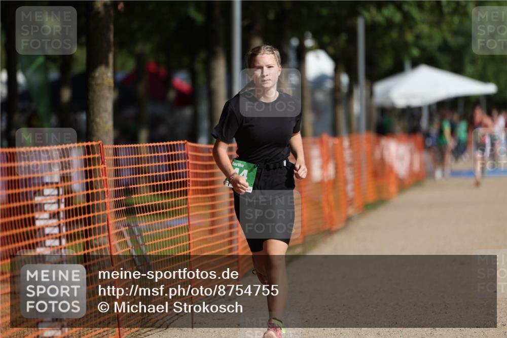07.09.2025 - 19. Norderstedt Triathlon Michael Strokosch http://msf.ph/oto/8754755 07.09.2025 10:59:35 Laufen 644 meine-sportfotos.de