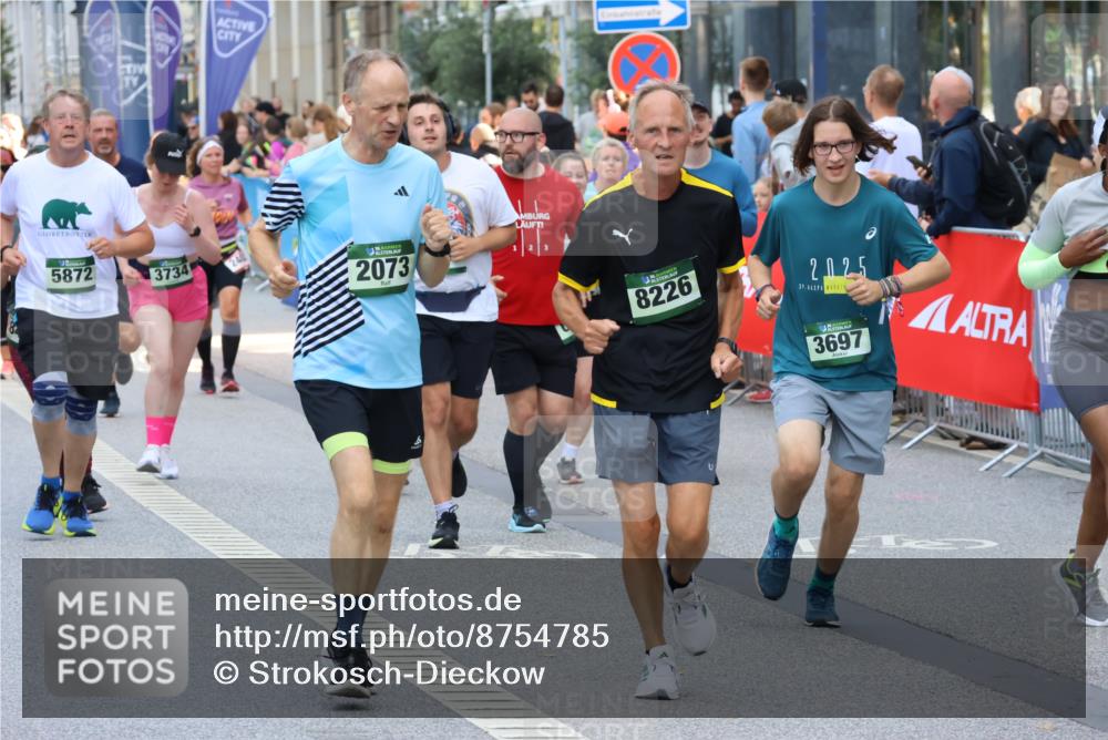 07.09.2025 - BARMER Alsterlauf Strokosch-Dieckow http://msf.ph/oto/8754785 07.09.2025 10:14:17 Ziel 2442, 2621, 2825, 3221, 3455, 3466, 3851, 4108, 4364, 4422, 4630, 4670, 4671, 4725, 4734, 4742, 4845, 4883, 4898, 6312, 8258, 8296 meine-sportfotos.de