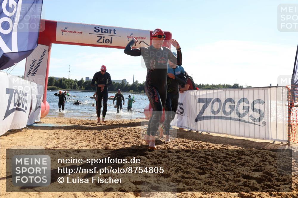 07.09.2025 - 19. Norderstedt Triathlon Luisa Fischer http://msf.ph/oto/8754805 07.09.2025 15:40:33 Schwimmen 1574, 1580, 1589, 1601, 1603, 1611, 1627 meine-sportfotos.de