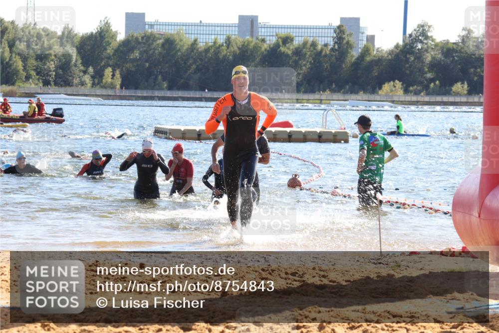 07.09.2025 - 19. Norderstedt Triathlon Luisa Fischer http://msf.ph/oto/8754843 07.09.2025 15:40:44 Schwimmen 1554, 1559, 1574, 1580, 1592, 1601, 1611, 1616, 1627 meine-sportfotos.de