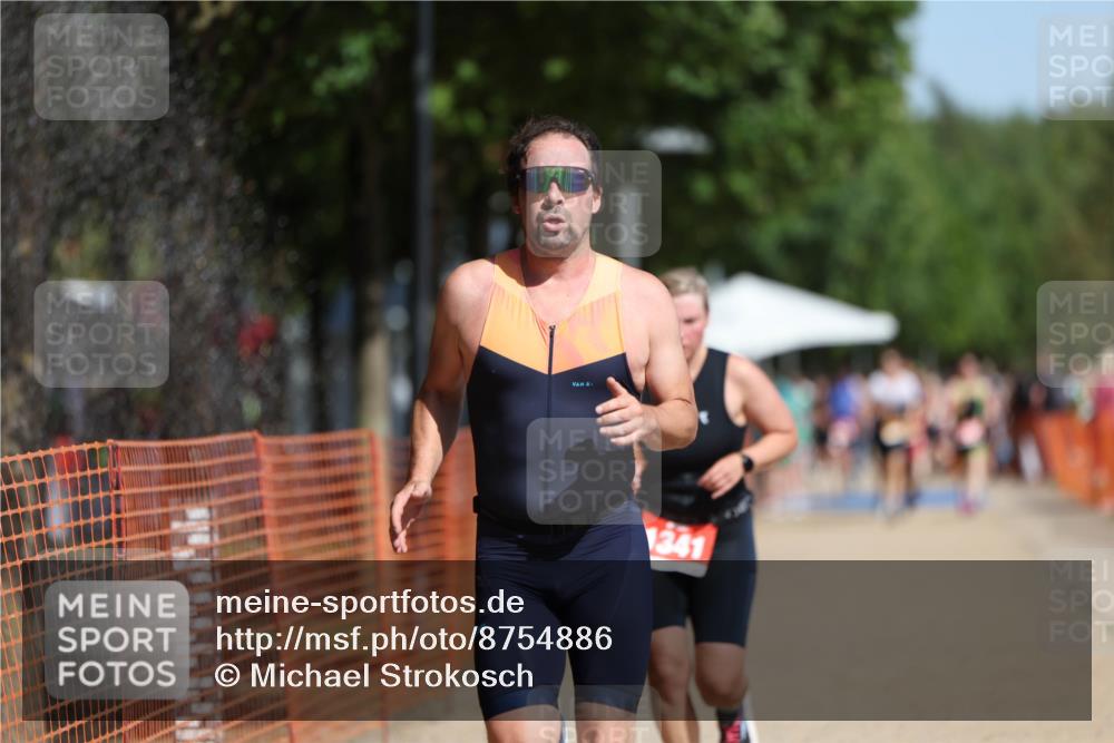 07.09.2025 - 19. Norderstedt Triathlon Michael Strokosch http://msf.ph/oto/8754886 07.09.2025 12:02:37 Laufen 203, 1159, 1341, 1365 meine-sportfotos.de