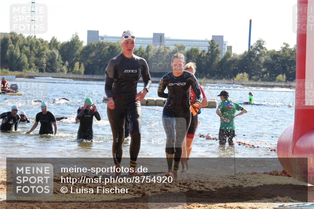 07.09.2025 - 19. Norderstedt Triathlon Luisa Fischer http://msf.ph/oto/8754920 07.09.2025 15:40:51 Schwimmen 1055, 1066, 1554, 1559, 1580, 1592, 1607, 1616 meine-sportfotos.de