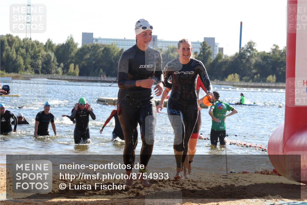 07.09.2025 - 19. Norderstedt Triathlon Luisa Fischer http://msf.ph/oto/8754933 07.09.2025 15:40:52 Schwimmen 1055, 1066, 1554, 1559, 1592, 1607, 1616 meine-sportfotos.de