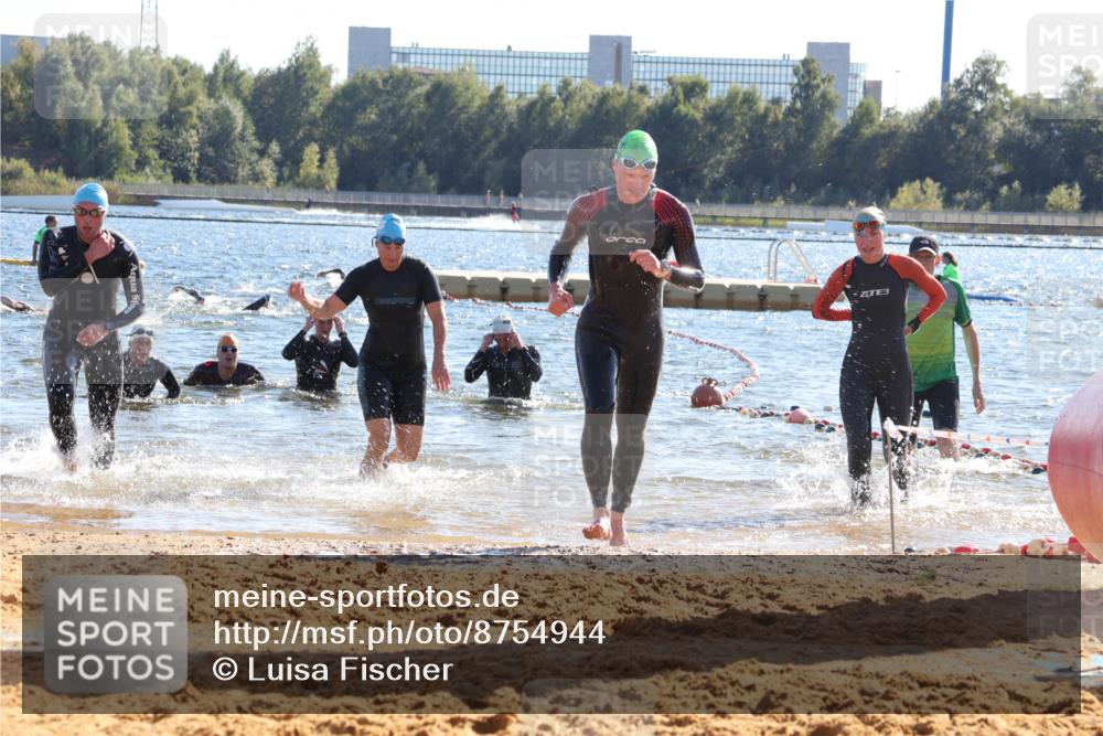 07.09.2025 - 19. Norderstedt Triathlon Luisa Fischer http://msf.ph/oto/8754944 07.09.2025 15:40:58 Schwimmen 1045, 1055, 1066, 1549, 1554, 1592, 1607, 1631 meine-sportfotos.de