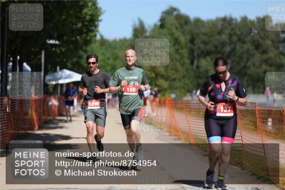 07.09.2025 - 19. Norderstedt Triathlon Michael Strokosch http://msf.ph/oto/8754954 07.09.2025 13:11:02 Laufen 137, 188, 1256, 1290 meine-sportfotos.de