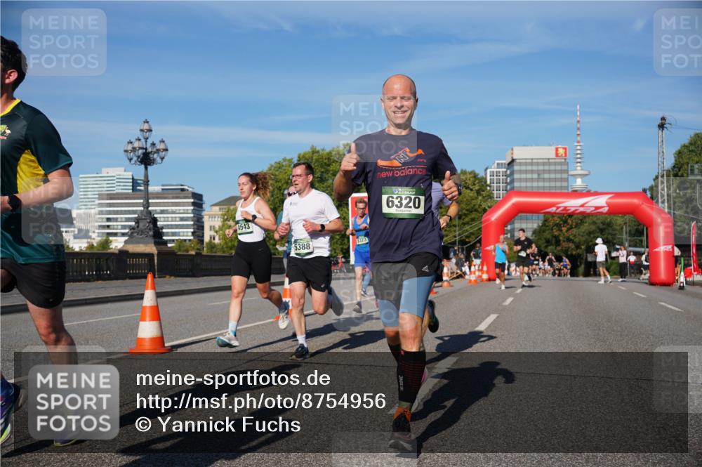 07.09.2025 - BARMER Alsterlauf Yannick Fuchs http://msf.ph/oto/8754956 07.09.2025 09:37:36 Laufen 4543, 5388, 5323, 6320 meine-sportfotos.de