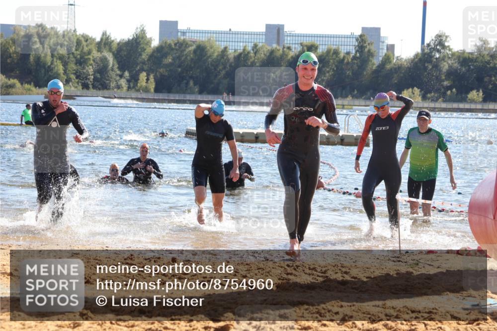 07.09.2025 - 19. Norderstedt Triathlon Luisa Fischer http://msf.ph/oto/8754960 07.09.2025 15:40:58 Schwimmen 1045, 1055, 1066, 1549, 1554, 1592, 1607, 1631 meine-sportfotos.de