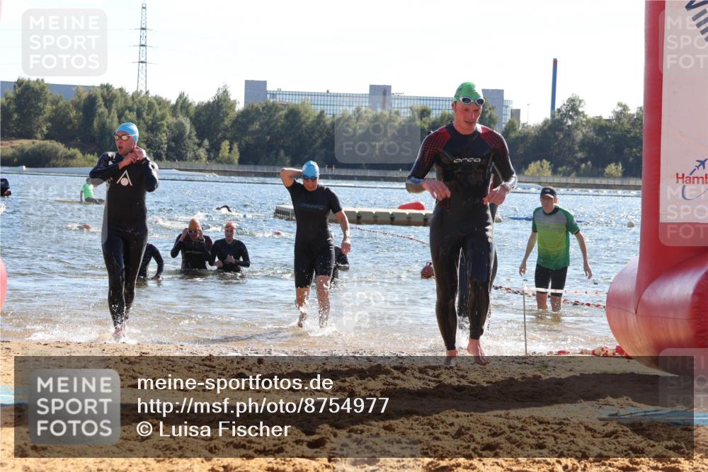 07.09.2025 - 19. Norderstedt Triathlon Luisa Fischer http://msf.ph/oto/8754977 07.09.2025 15:40:59 Schwimmen 1045, 1055, 1066, 1549, 1554, 1592, 1607, 1631 meine-sportfotos.de