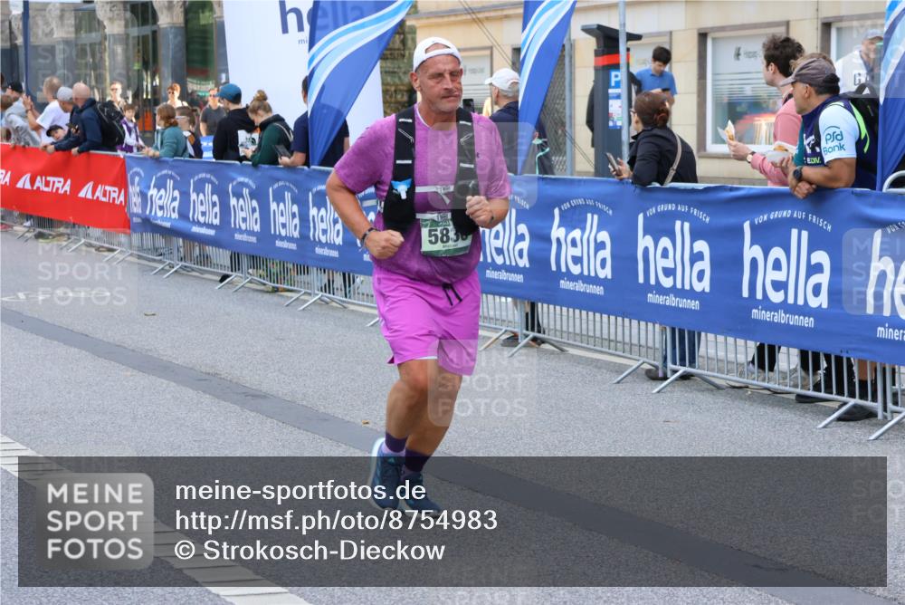 07.09.2025 - BARMER Alsterlauf Strokosch-Dieckow http://msf.ph/oto/8754983 07.09.2025 10:14:14 Ziel 2225, 2442, 2621, 2712, 2873, 3221, 4108, 4364, 4422, 4630, 4670, 4671, 4725, 4734, 4742, 4898, 6312, 8258 meine-sportfotos.de