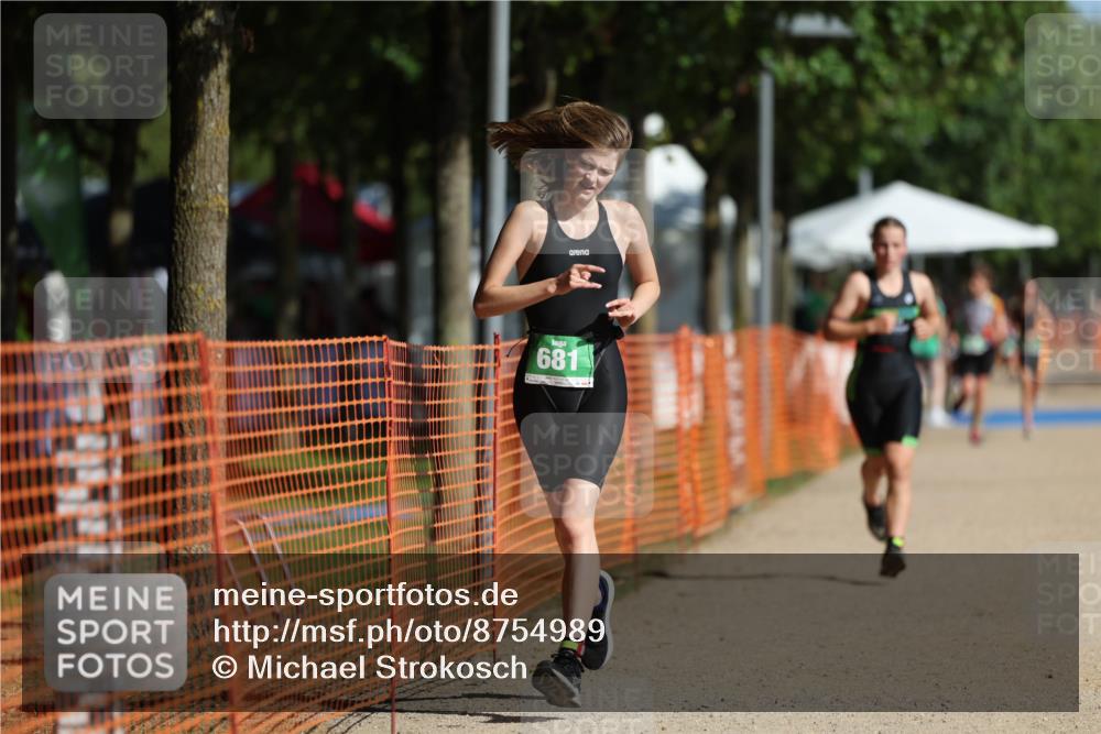 07.09.2025 - 19. Norderstedt Triathlon Michael Strokosch http://msf.ph/oto/8754989 07.09.2025 10:59:52 Laufen 61, 681, 683, 691 meine-sportfotos.de