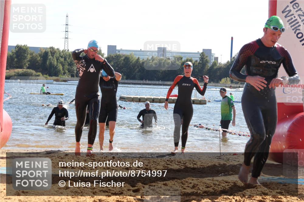 07.09.2025 - 19. Norderstedt Triathlon Luisa Fischer http://msf.ph/oto/8754997 07.09.2025 15:41:01 Schwimmen 1045, 1055, 1066, 1106, 1549, 1554, 1607, 1631 meine-sportfotos.de