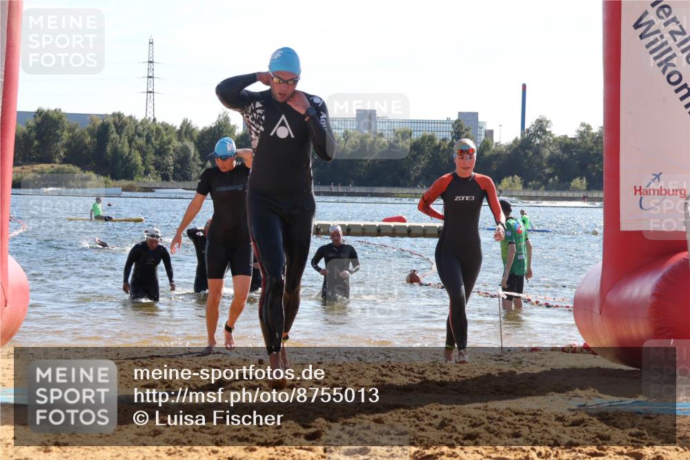 07.09.2025 - 19. Norderstedt Triathlon Luisa Fischer http://msf.ph/oto/8755013 07.09.2025 15:41:02 Schwimmen 1045, 1055, 1066, 1106, 1549, 1607, 1631 meine-sportfotos.de