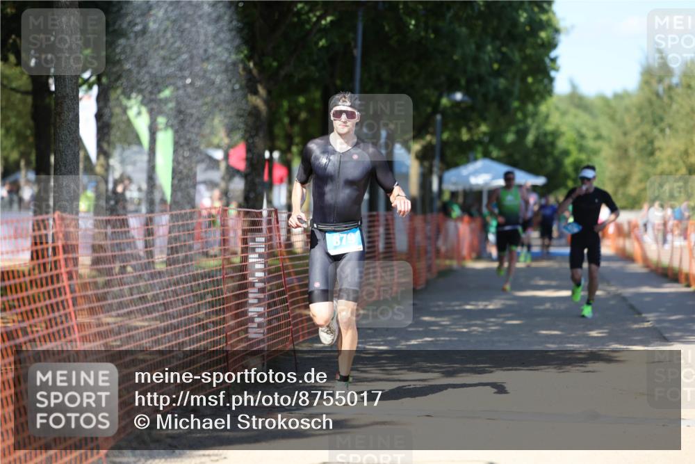 07.09.2025 - 19. Norderstedt Triathlon Michael Strokosch http://msf.ph/oto/8755017 07.09.2025 14:53:09 Laufen 879, 1006, 1406 meine-sportfotos.de