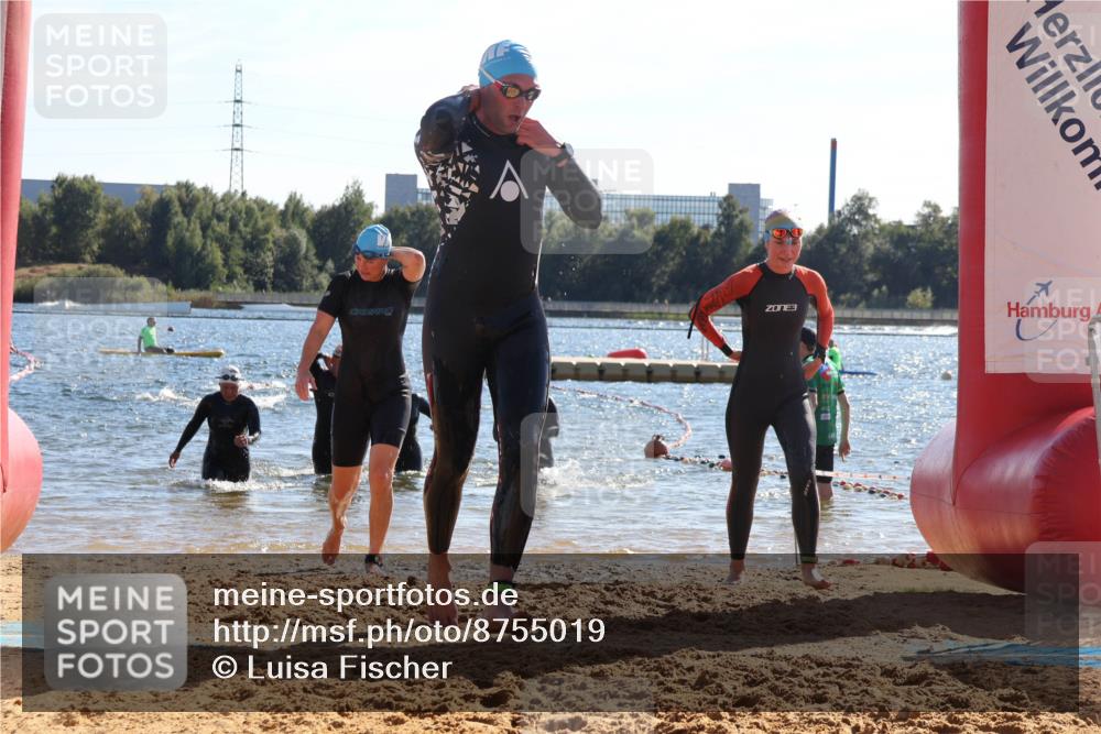 07.09.2025 - 19. Norderstedt Triathlon Luisa Fischer http://msf.ph/oto/8755019 07.09.2025 15:41:02 Schwimmen 1045, 1055, 1066, 1106, 1549, 1607, 1631 meine-sportfotos.de
