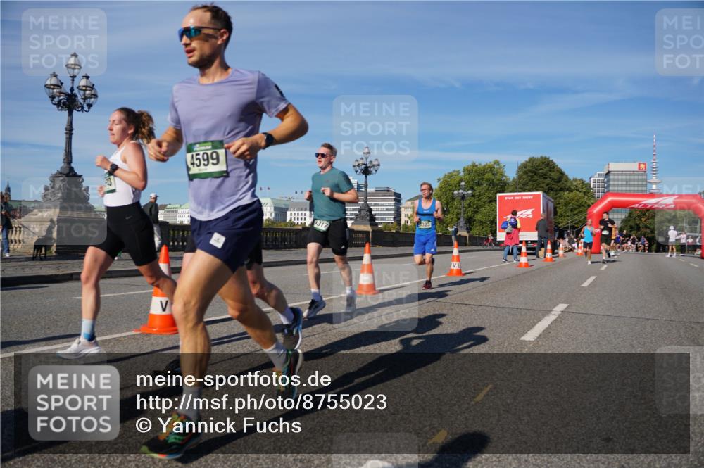 07.09.2025 - BARMER Alsterlauf Yannick Fuchs http://msf.ph/oto/8755023 07.09.2025 09:37:37 Laufen 3333, 4599, 5317, 5323 meine-sportfotos.de