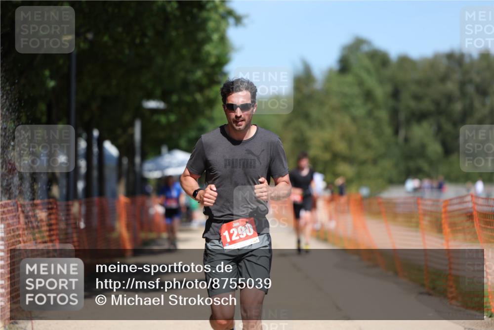 07.09.2025 - 19. Norderstedt Triathlon Michael Strokosch http://msf.ph/oto/8755039 07.09.2025 13:11:05 Laufen 137, 188, 214, 762, 1290 meine-sportfotos.de