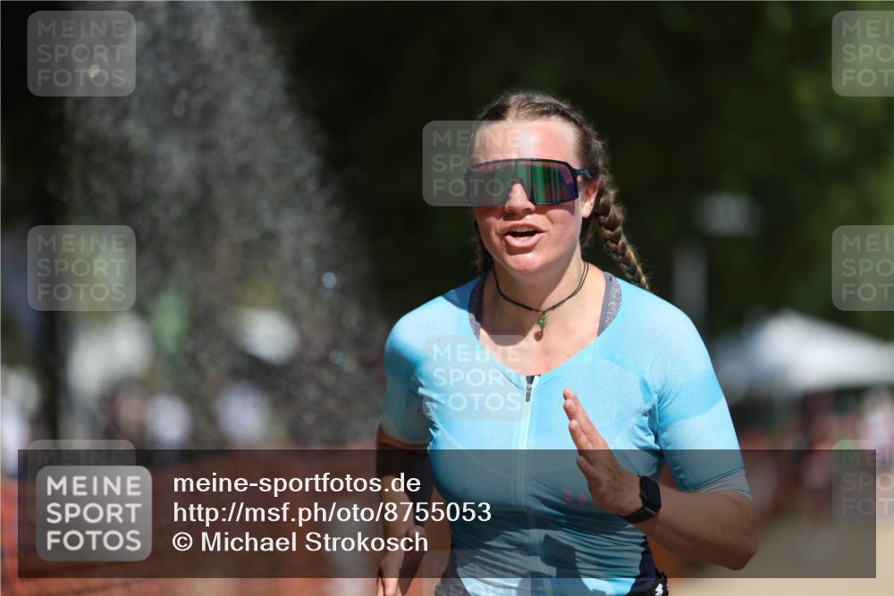 07.09.2025 - 19. Norderstedt Triathlon Michael Strokosch http://msf.ph/oto/8755053 07.09.2025 12:49:14 Laufen 699, 737 meine-sportfotos.de