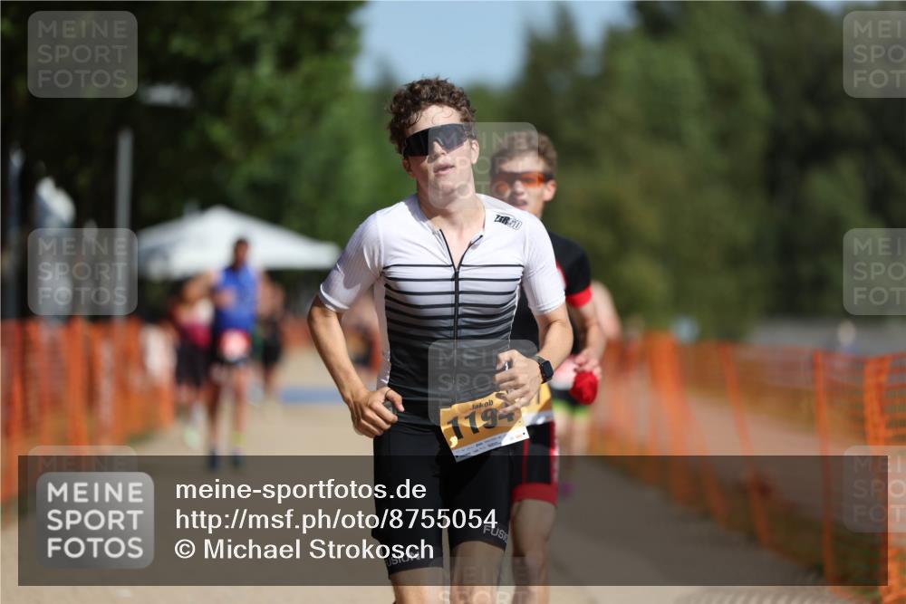 07.09.2025 - 19. Norderstedt Triathlon Michael Strokosch http://msf.ph/oto/8755054 07.09.2025 12:02:50 Laufen 775, 784, 1194, 1207 meine-sportfotos.de