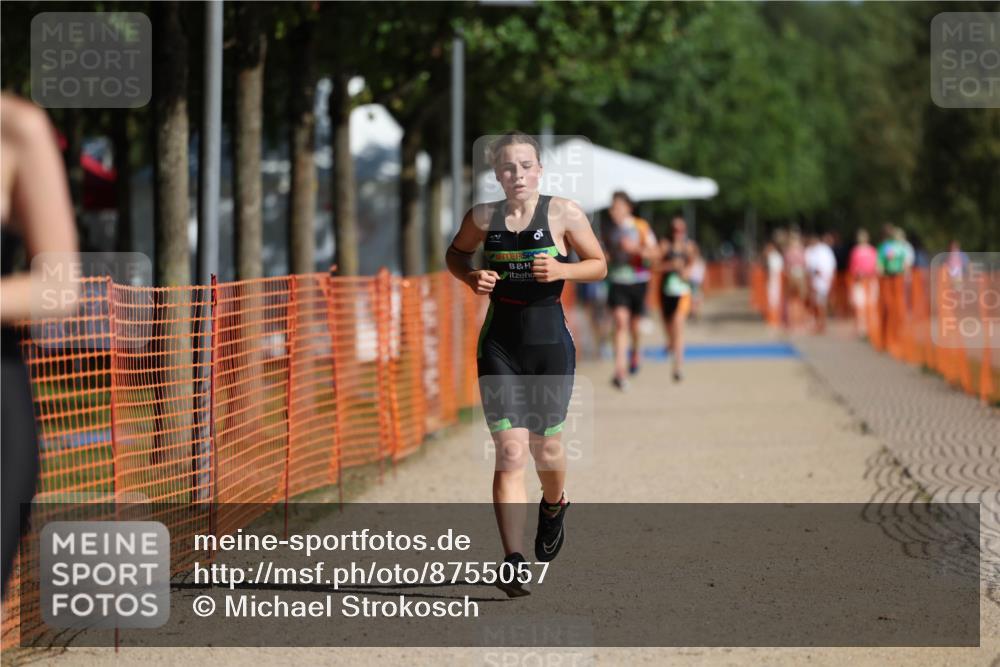 07.09.2025 - 19. Norderstedt Triathlon Michael Strokosch http://msf.ph/oto/8755057 07.09.2025 10:59:55 Laufen 61, 681, 683 meine-sportfotos.de