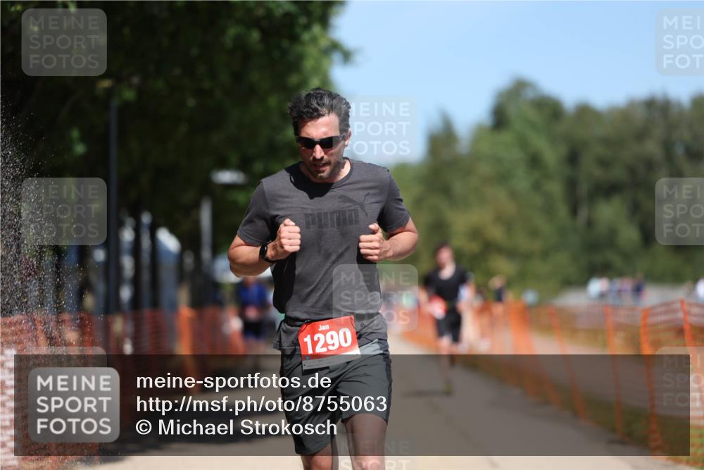 07.09.2025 - 19. Norderstedt Triathlon Michael Strokosch http://msf.ph/oto/8755063 07.09.2025 13:11:05 Laufen 137, 188, 214, 762, 1290 meine-sportfotos.de