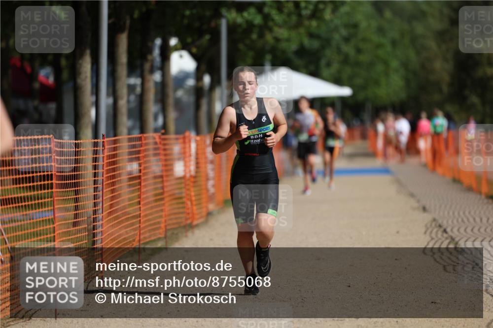 07.09.2025 - 19. Norderstedt Triathlon Michael Strokosch http://msf.ph/oto/8755068 07.09.2025 10:59:55 Laufen 61, 681, 683 meine-sportfotos.de
