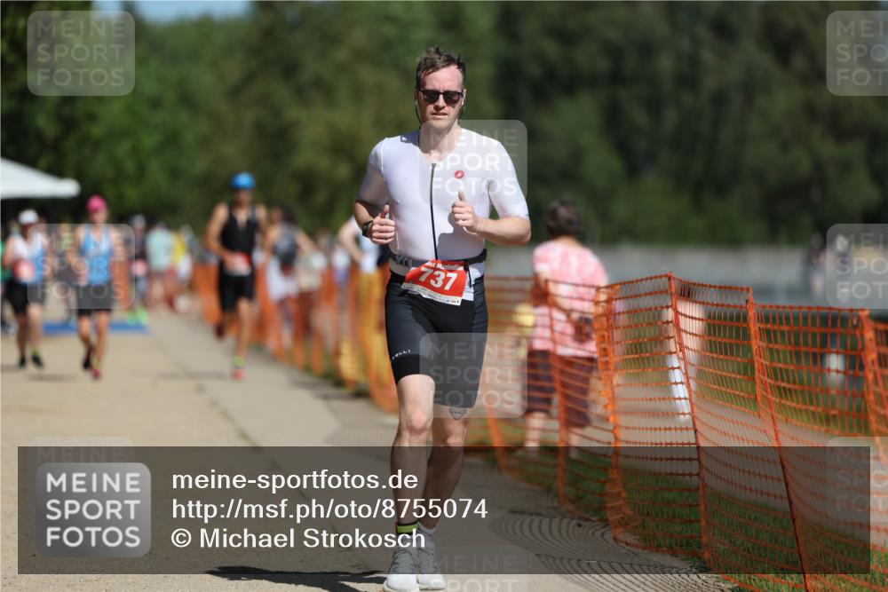 07.09.2025 - 19. Norderstedt Triathlon Michael Strokosch http://msf.ph/oto/8755074 07.09.2025 12:49:19 Laufen 202, 737, 820 meine-sportfotos.de