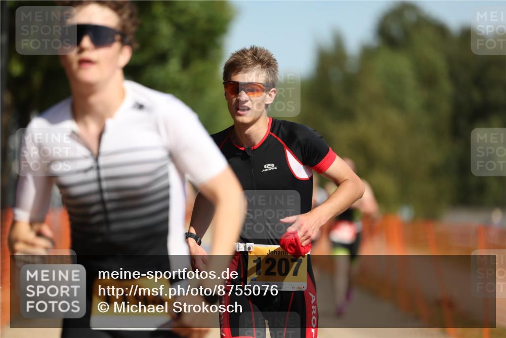 07.09.2025 - 19. Norderstedt Triathlon Michael Strokosch http://msf.ph/oto/8755076 07.09.2025 12:02:51 Laufen 775, 784, 1194, 1207 meine-sportfotos.de