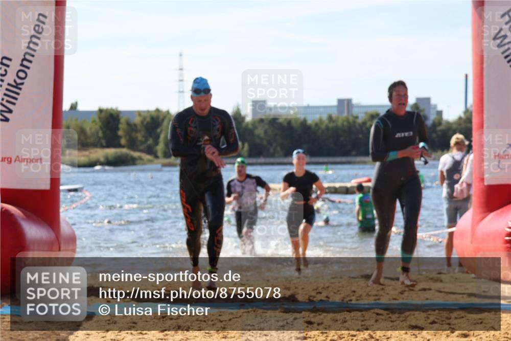 07.09.2025 - 19. Norderstedt Triathlon Luisa Fischer http://msf.ph/oto/8755078 07.09.2025 11:44:23 Schwimmen 216, 1280, 1361, 1378 meine-sportfotos.de