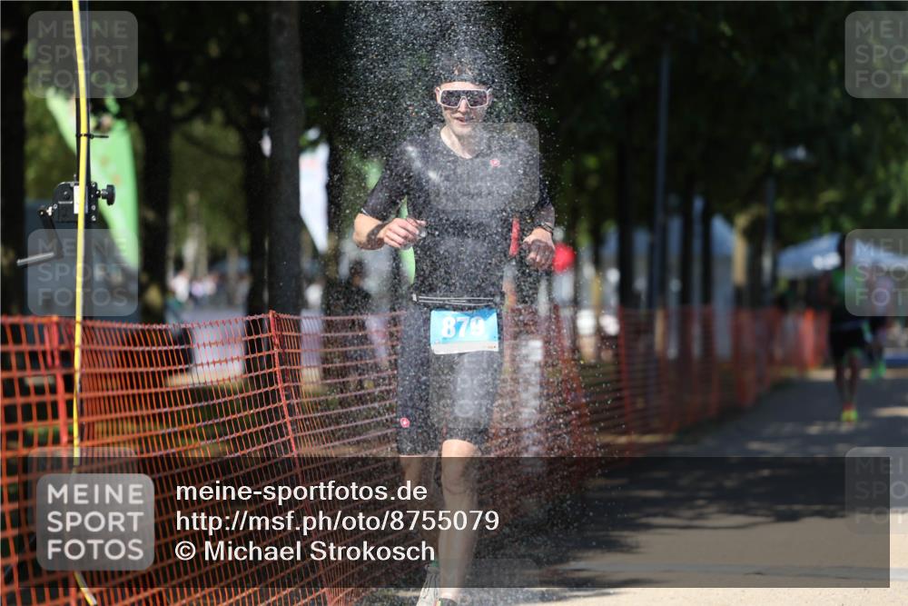 07.09.2025 - 19. Norderstedt Triathlon Michael Strokosch http://msf.ph/oto/8755079 07.09.2025 14:53:11 Laufen 879, 1006, 1406 meine-sportfotos.de