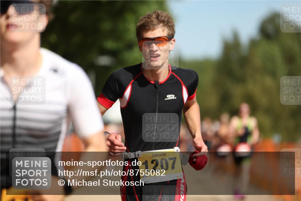 07.09.2025 - 19. Norderstedt Triathlon Michael Strokosch http://msf.ph/oto/8755082 07.09.2025 12:02:51 Laufen 775, 784, 1194, 1207 meine-sportfotos.de