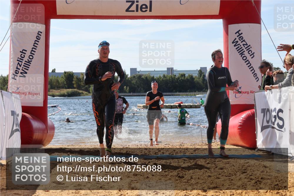 07.09.2025 - 19. Norderstedt Triathlon Luisa Fischer http://msf.ph/oto/8755088 07.09.2025 11:44:23 Schwimmen 216, 1280, 1361, 1378 meine-sportfotos.de