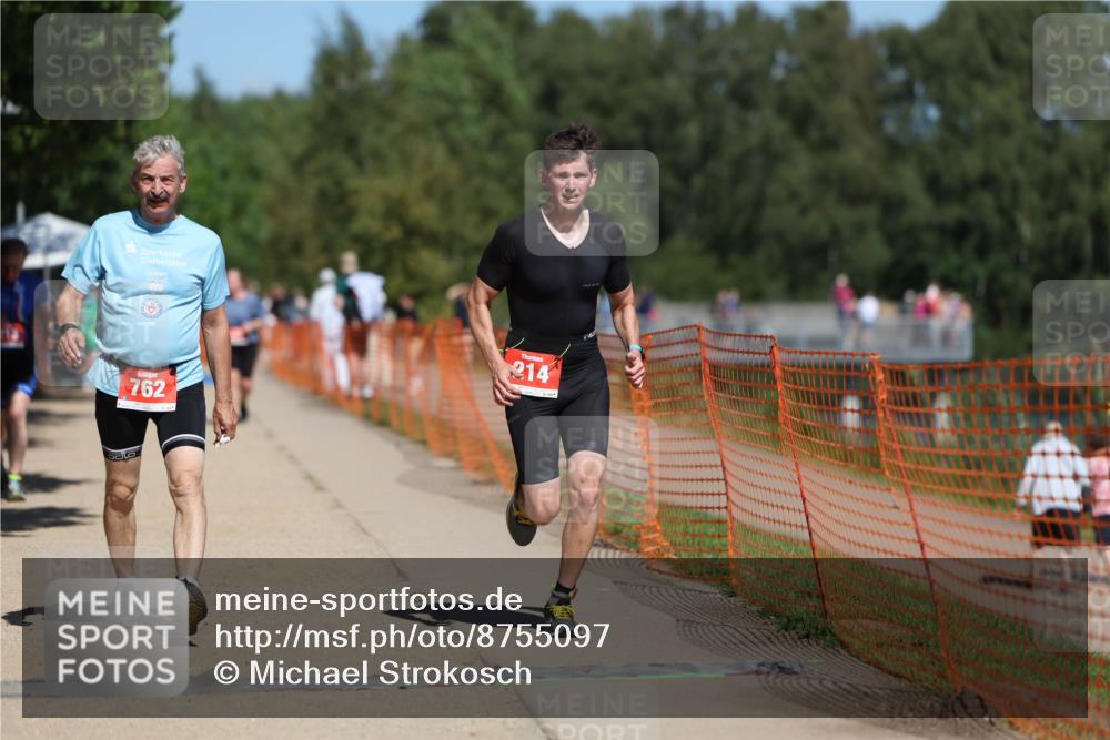 07.09.2025 - 19. Norderstedt Triathlon Michael Strokosch http://msf.ph/oto/8755097 07.09.2025 13:11:10 Laufen 213, 214, 762 meine-sportfotos.de
