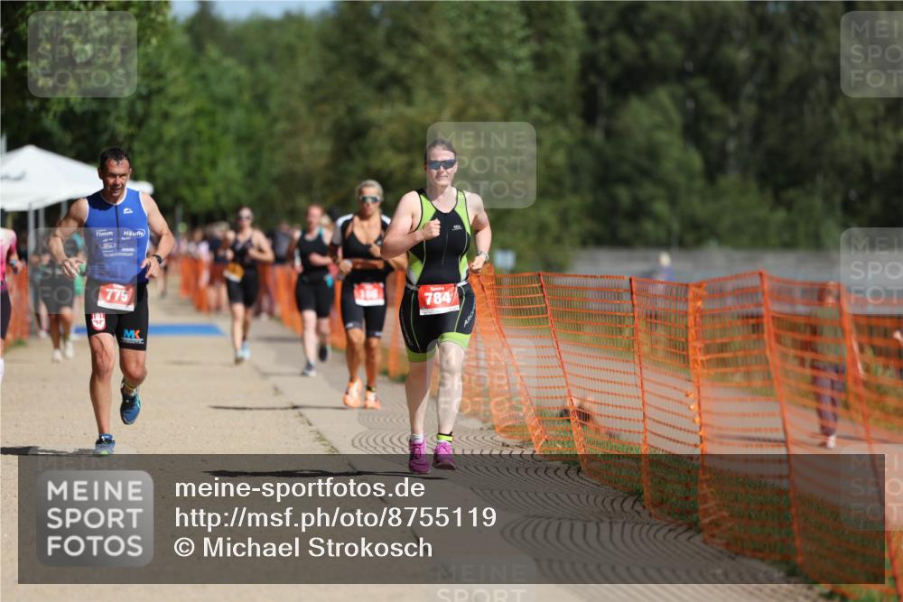 07.09.2025 - 19. Norderstedt Triathlon Michael Strokosch http://msf.ph/oto/8755119 07.09.2025 12:02:52 Laufen 199, 775, 784, 1194, 1207 meine-sportfotos.de