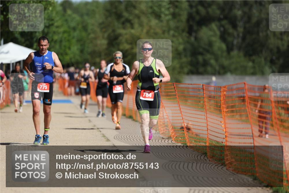 07.09.2025 - 19. Norderstedt Triathlon Michael Strokosch http://msf.ph/oto/8755143 07.09.2025 12:02:53 Laufen 186, 199, 775, 784, 1194, 1207 meine-sportfotos.de