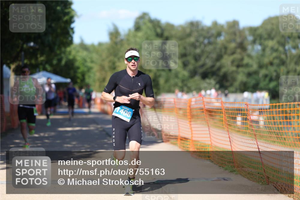 07.09.2025 - 19. Norderstedt Triathlon Michael Strokosch http://msf.ph/oto/8755163 07.09.2025 14:53:13 Laufen 879, 1006, 1401, 1406 meine-sportfotos.de
