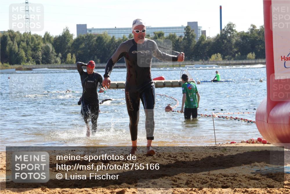 07.09.2025 - 19. Norderstedt Triathlon Luisa Fischer http://msf.ph/oto/8755166 07.09.2025 15:41:35 Schwimmen 1564, 1579, 1609, 1613, 1623 meine-sportfotos.de