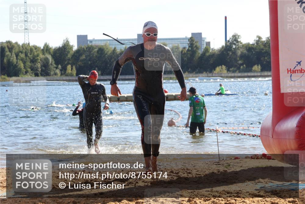 07.09.2025 - 19. Norderstedt Triathlon Luisa Fischer http://msf.ph/oto/8755174 07.09.2025 15:41:35 Schwimmen 1564, 1579, 1609, 1613, 1623 meine-sportfotos.de