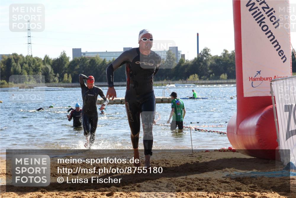 07.09.2025 - 19. Norderstedt Triathlon Luisa Fischer http://msf.ph/oto/8755180 07.09.2025 15:41:35 Schwimmen 1564, 1579, 1609, 1613, 1623 meine-sportfotos.de