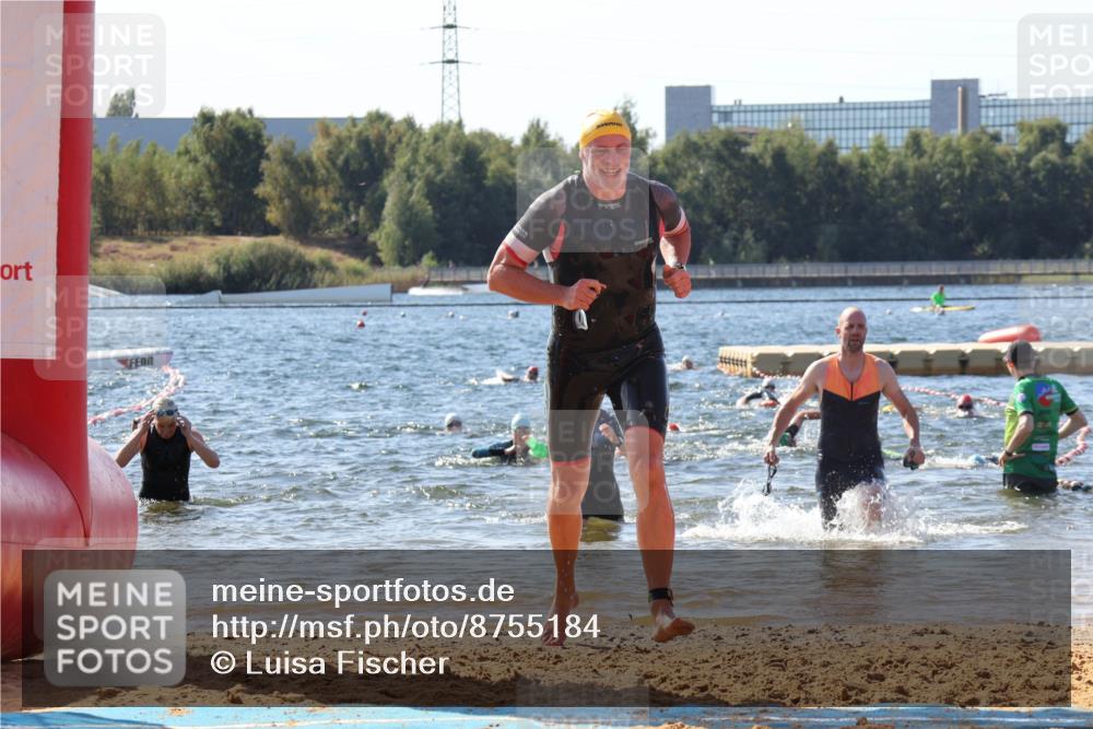 07.09.2025 - 19. Norderstedt Triathlon Luisa Fischer http://msf.ph/oto/8755184 07.09.2025 11:44:31 Schwimmen 216, 695, 756, 1280, 1361, 1378 meine-sportfotos.de