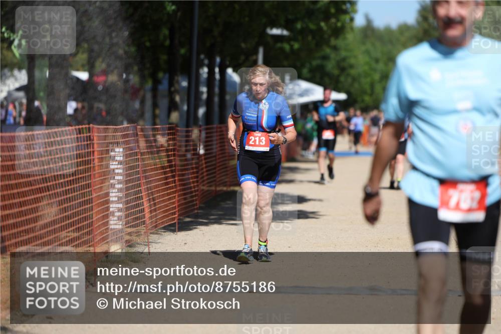 07.09.2025 - 19. Norderstedt Triathlon Michael Strokosch http://msf.ph/oto/8755186 07.09.2025 13:11:15 Laufen 213, 214, 762 meine-sportfotos.de