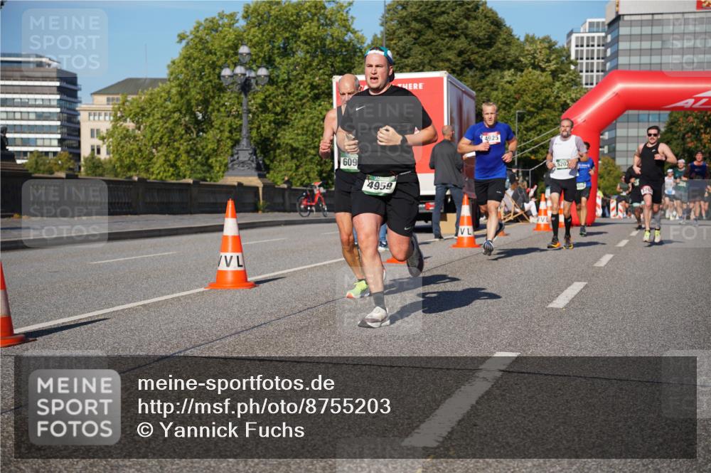 07.09.2025 - BARMER Alsterlauf Yannick Fuchs http://msf.ph/oto/8755203 07.09.2025 09:37:46 Laufen 609, 4959, 4925, 5202 meine-sportfotos.de