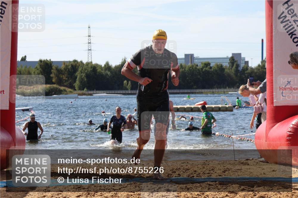 07.09.2025 - 19. Norderstedt Triathlon Luisa Fischer http://msf.ph/oto/8755226 07.09.2025 11:44:32 Schwimmen 216, 695, 756, 1280, 1361, 1378 meine-sportfotos.de