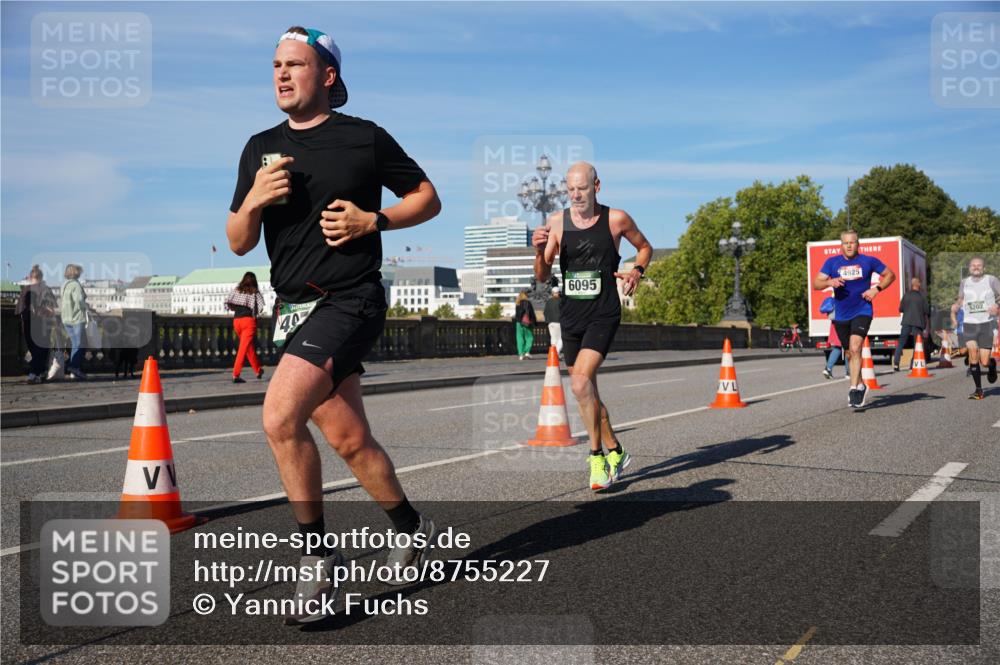07.09.2025 - BARMER Alsterlauf Yannick Fuchs http://msf.ph/oto/8755227 07.09.2025 09:37:48 Laufen 40, 6095, 4925, 5202 meine-sportfotos.de